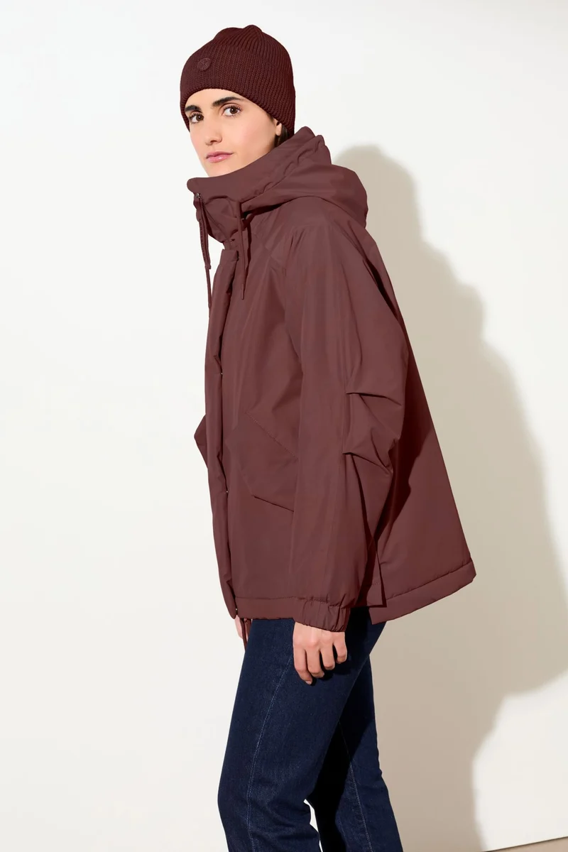 Wattierter Kurzparka in lockerem Volumen (Burgundy)