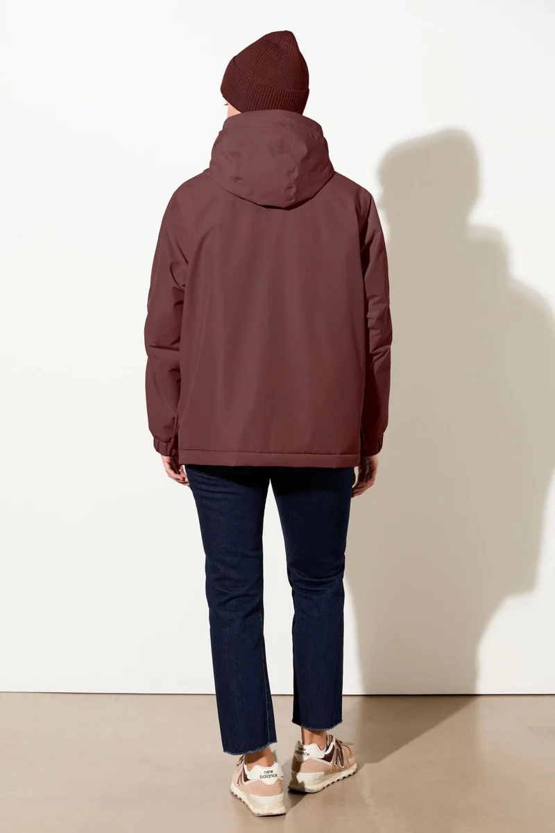 Wattierter Kurzparka in lockerem Volumen (Burgundy)