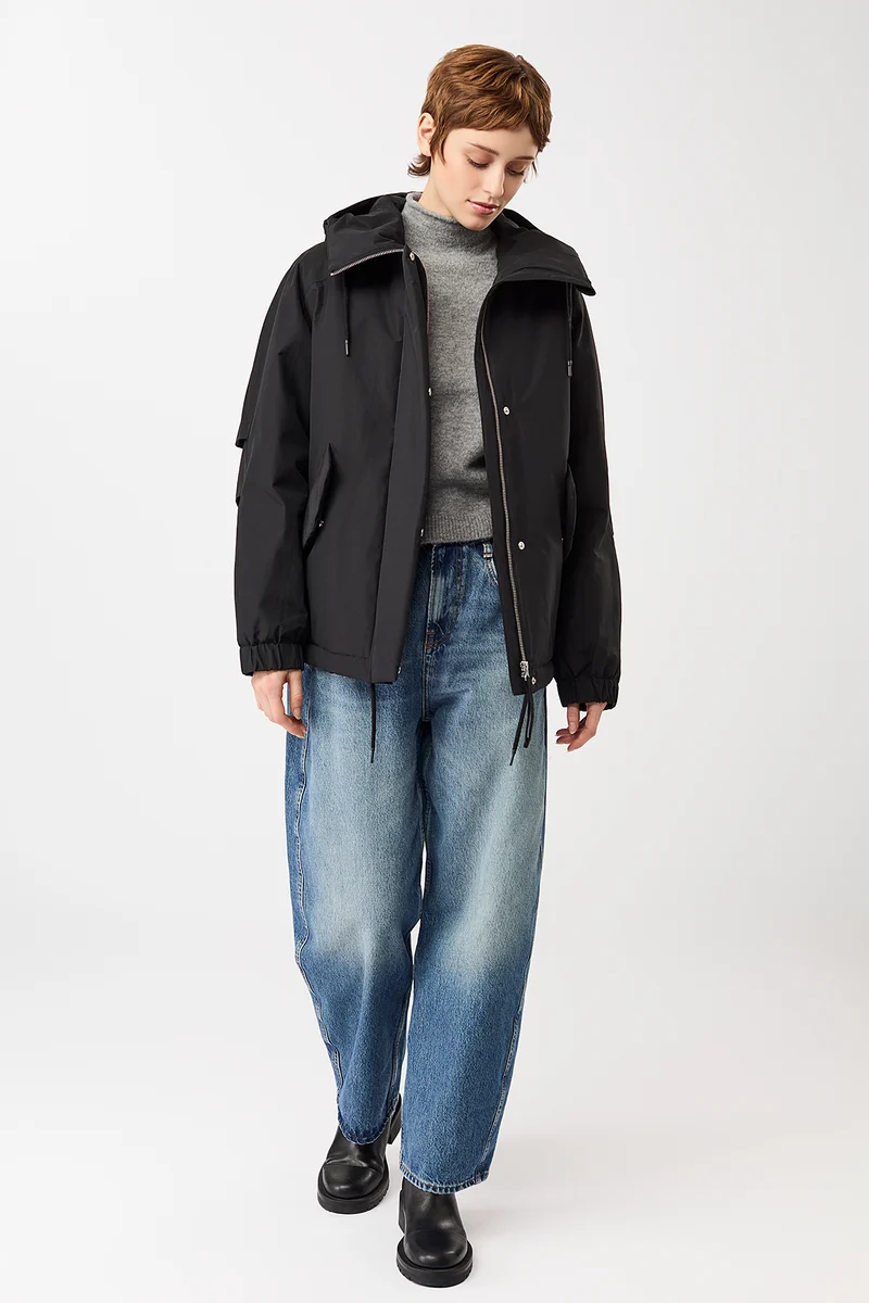 Wattierter Kurzparka in lockerem Volumen (Black)