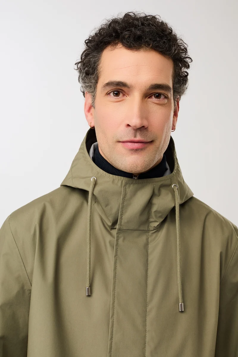 Regenparka mit seitlichen Reißverschlüssen am Saum (Stone Moss)