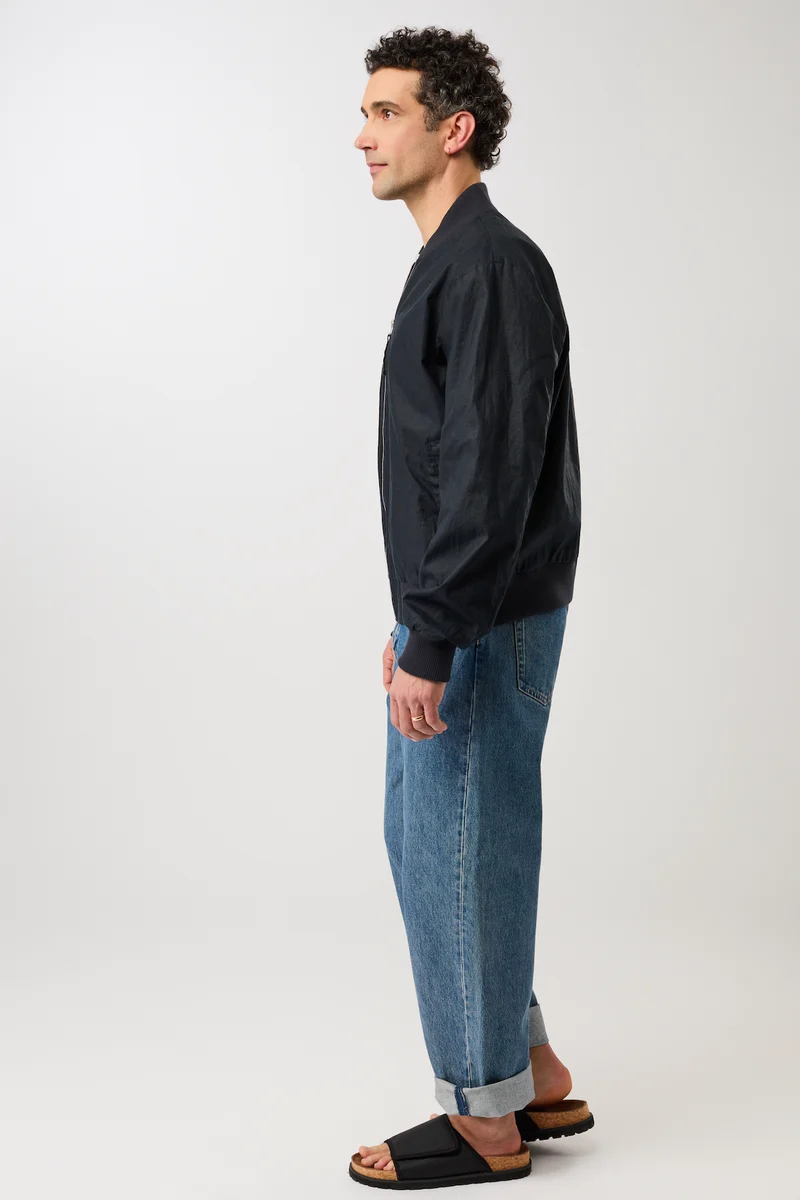 Bomberjacke aus beschichtetem Leinen (Navy)