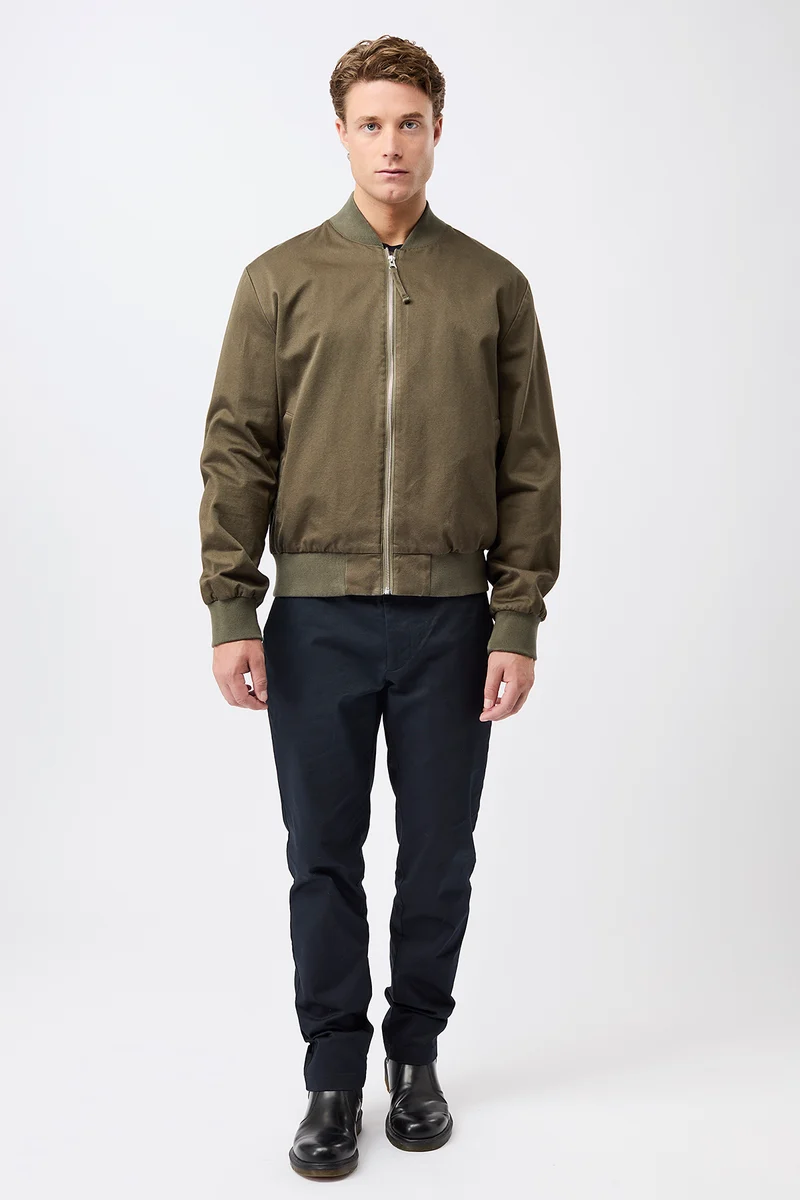 Bomberjacke mit Rippenbund aus Bio-Baumwolle (Stone Moss)
