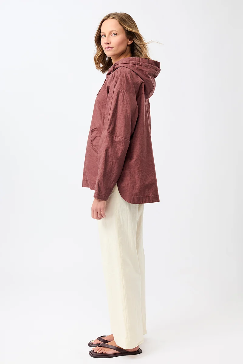 Outdoorjacke aus beschichtetem Leinen (Rubywood)