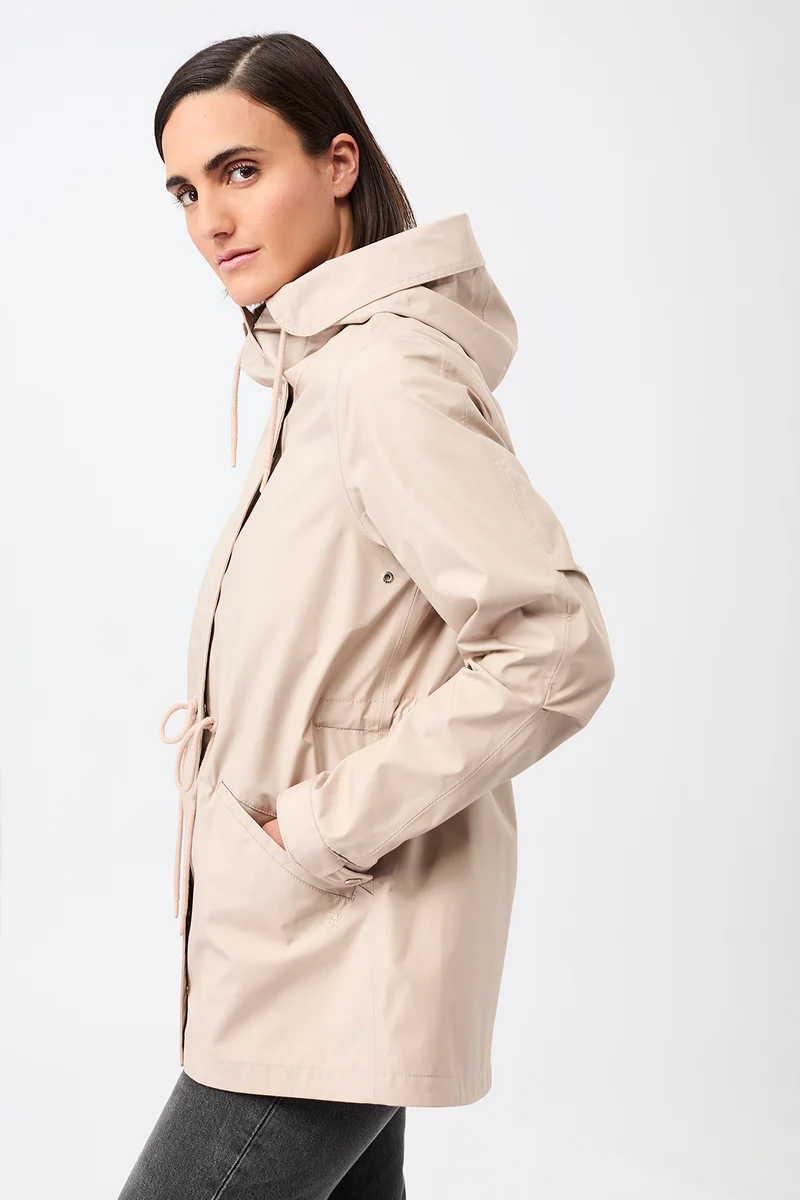 Kurzer Regenparka aus Bio-Baumwolle (Blush)