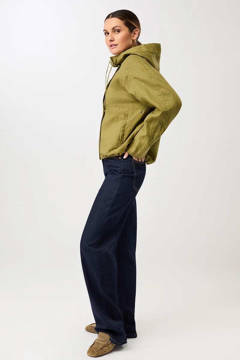 Lockere Jacke mit Kordelzug in Kapuze (Green Olive)