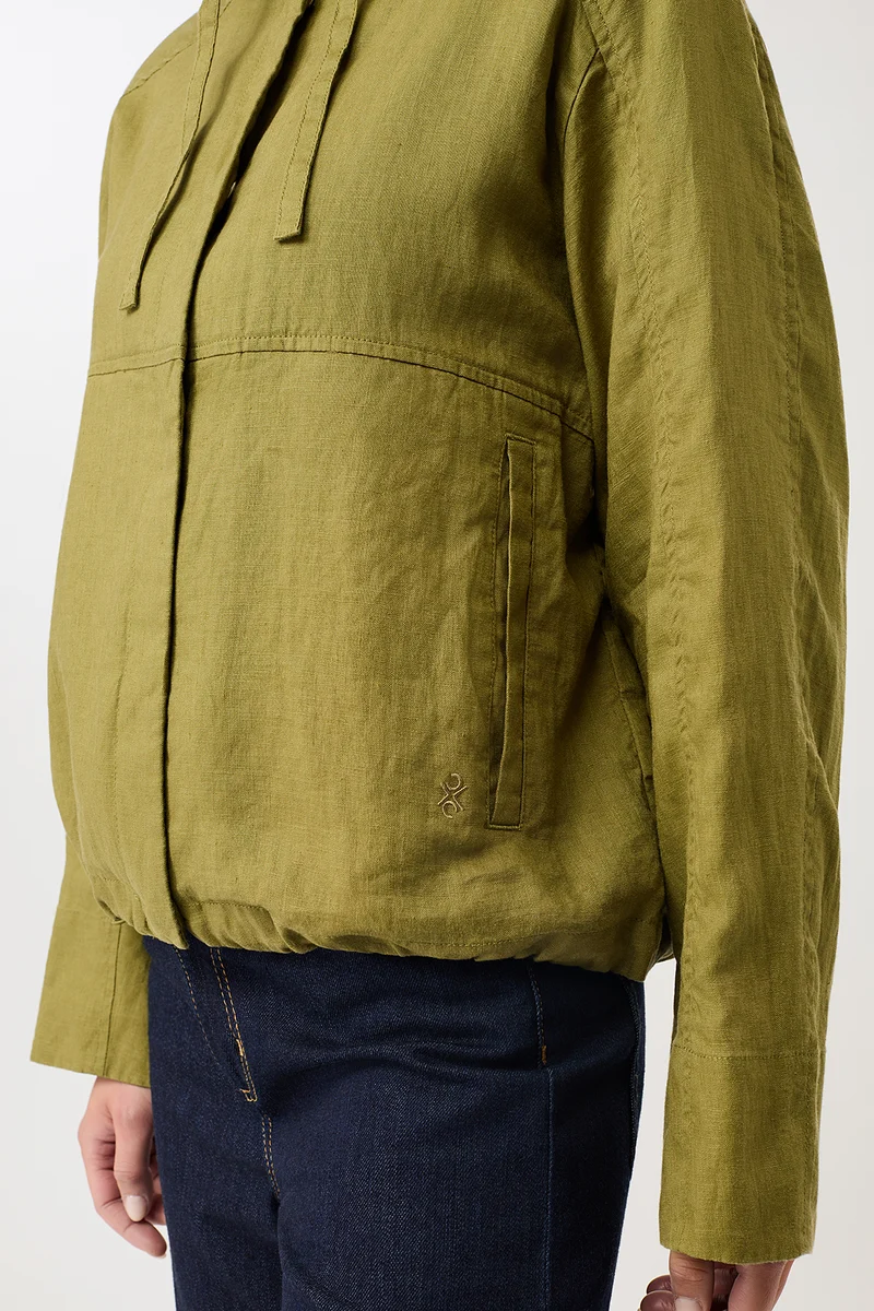 Lockere Jacke mit Kordelzug in Kapuze (Green Olive)
