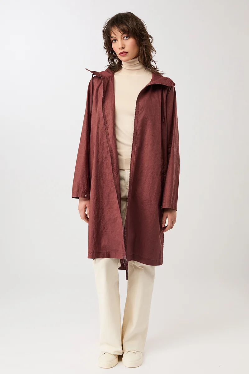 Langer Parka mit seitlichen Druckknöpfen (Rubywood)