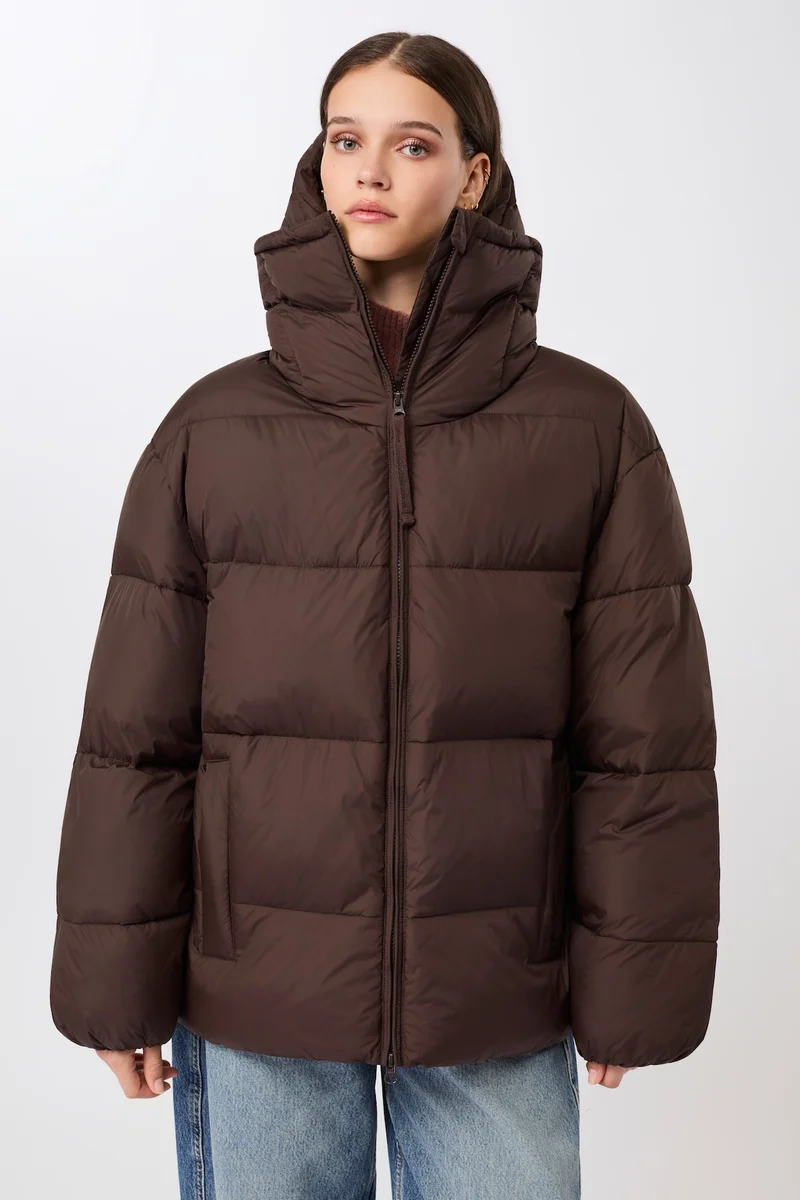 Steppjacke mit Kragen und abnehmbarer Kapuze (Coffee)