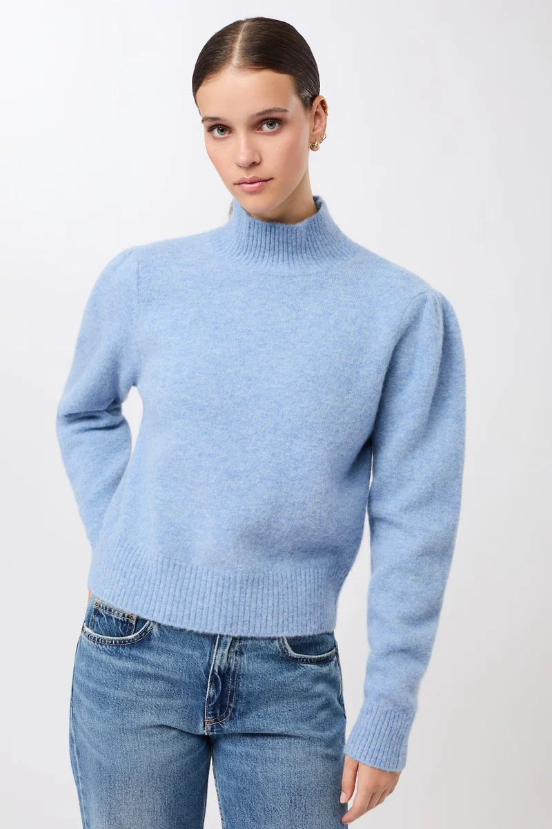 Modischer Stickpullover mit Raffung an Schulter (Sky)