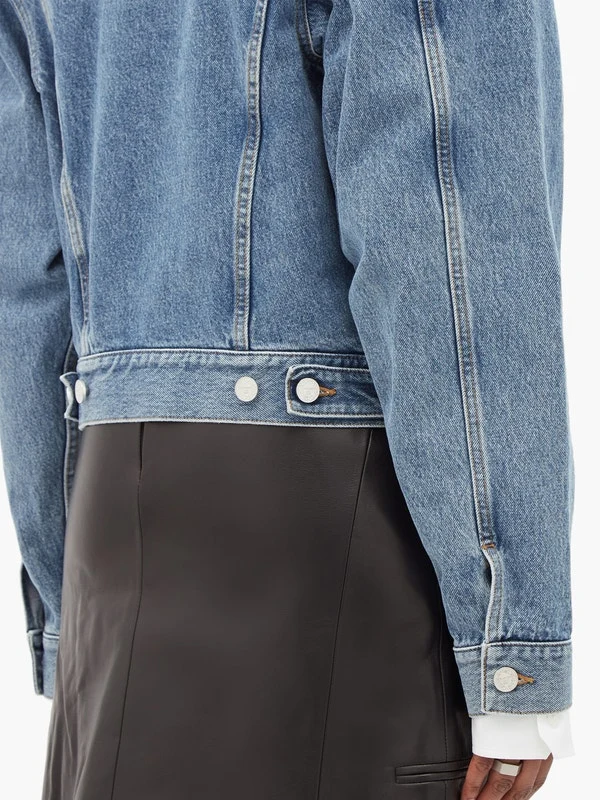 Padded-shoulder logo-collar denim jacket