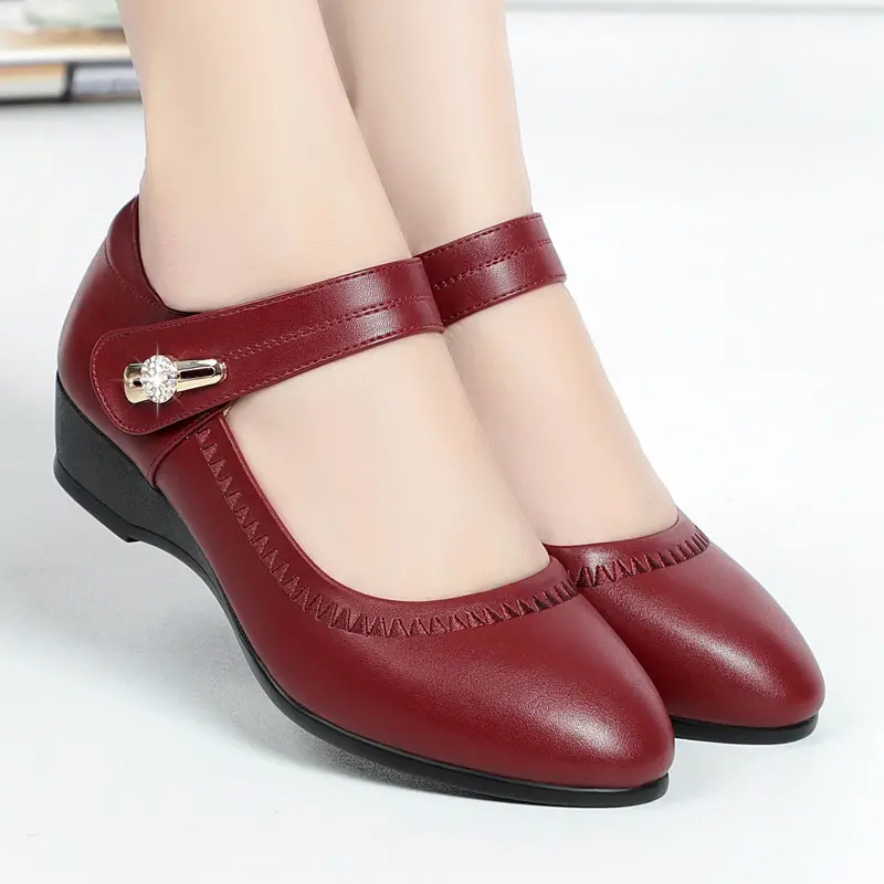 Leyni™ – Elegante, Bequeme Schuhe mit Mittelhohen Absätzen