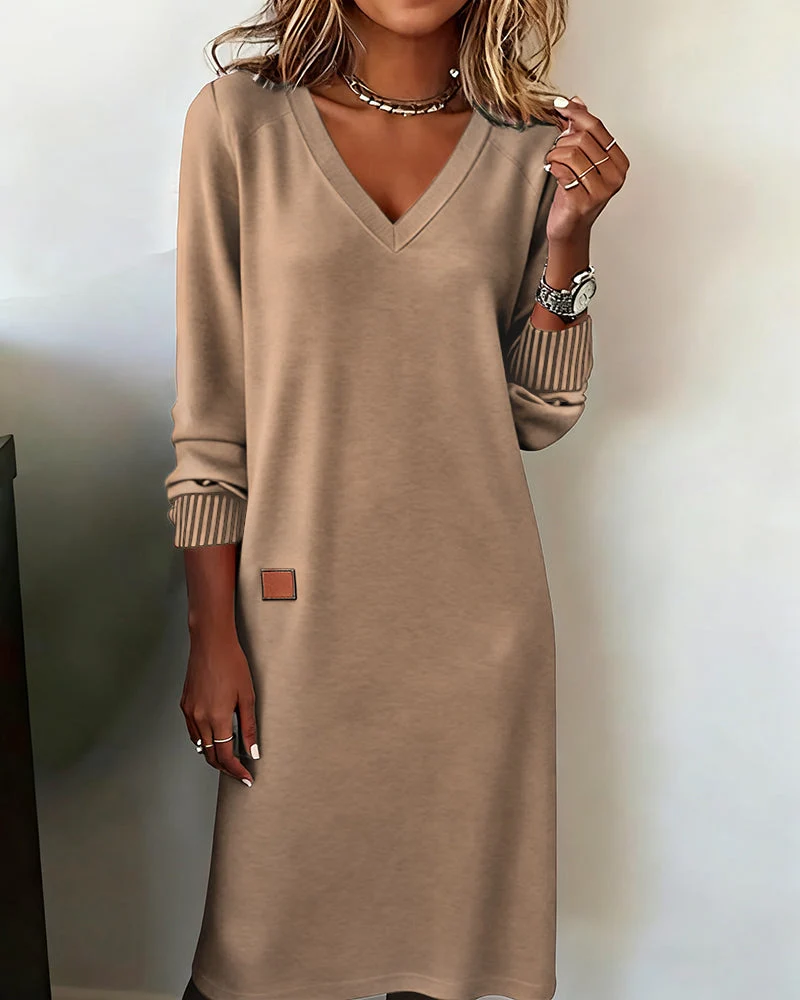 Aurora™ Strickkleid – Eleganz, Gemütlichkeit und femininer Charme vereint