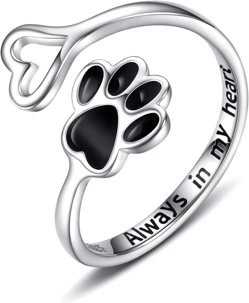Handgefertigter Ring mit Pfote und Herz