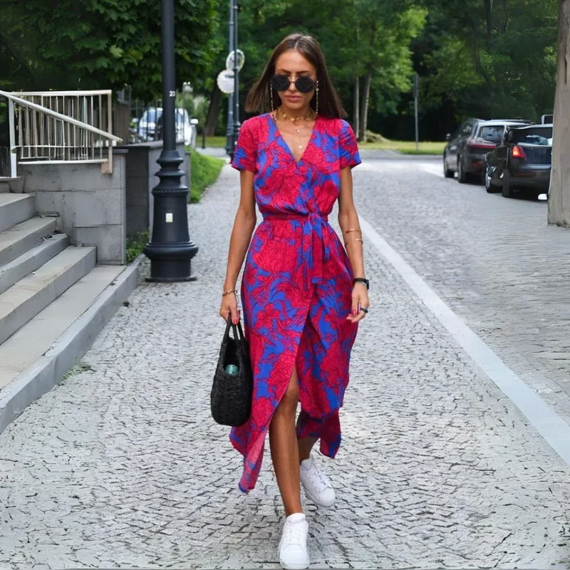 YARA | Stilvolles Wickelkleid mit figurfreundlichem Design