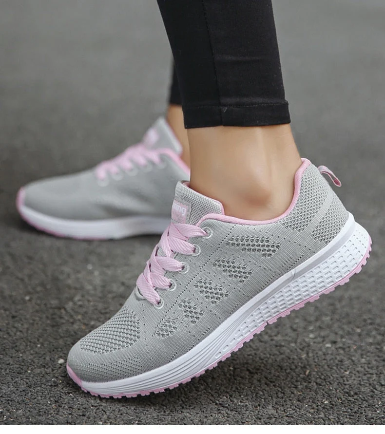 LIVYA | Leichte Ergonomische Sneakers mit Stabiler Griffigkeit