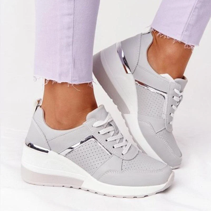 Clara – Orthopädischer Keilabsatz Sneaker