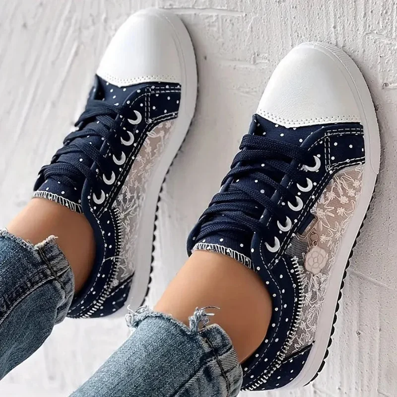 Lola – Lässige Schnürsneaker für Damen