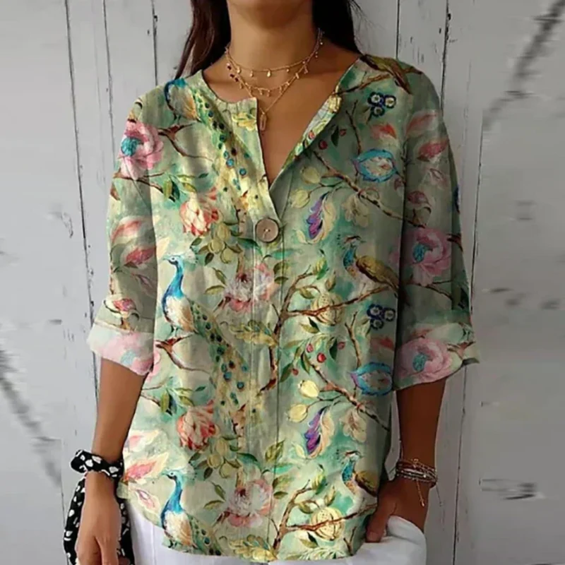 Thea – Damenbluse mit schickem Blumenmuster