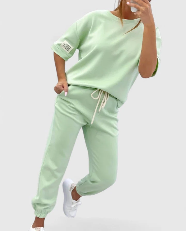 Melody™ - Lässiges Damen-Set mit einfarbigem Oberteil und Hose