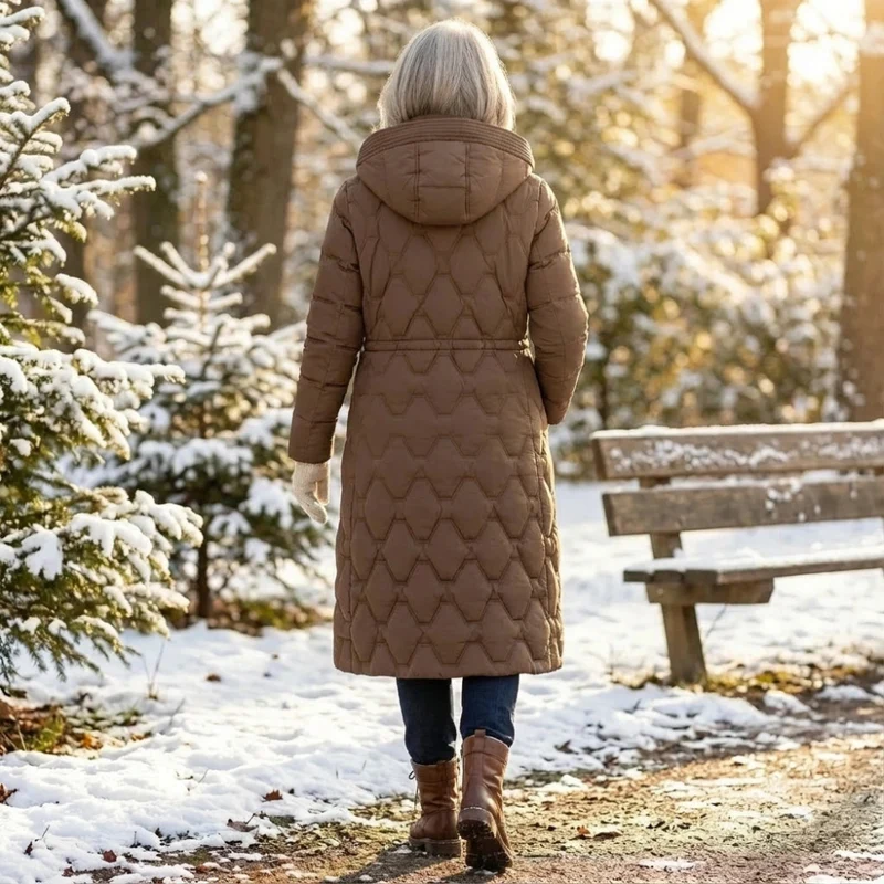 Gracia™ - Langer Daunenmantel mit Kapuze