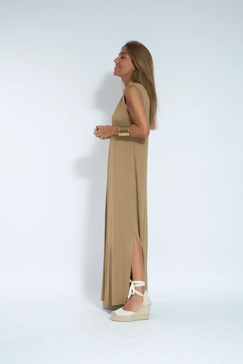 Sannea | Kleid-Set mit Cardigan, Figurbetonender Silhouette und Zeitloser Eleganz