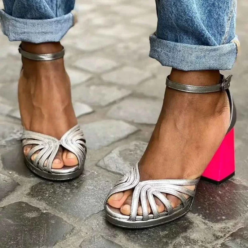 Marcella™ | Sandalen mit Funkelndem Absatz