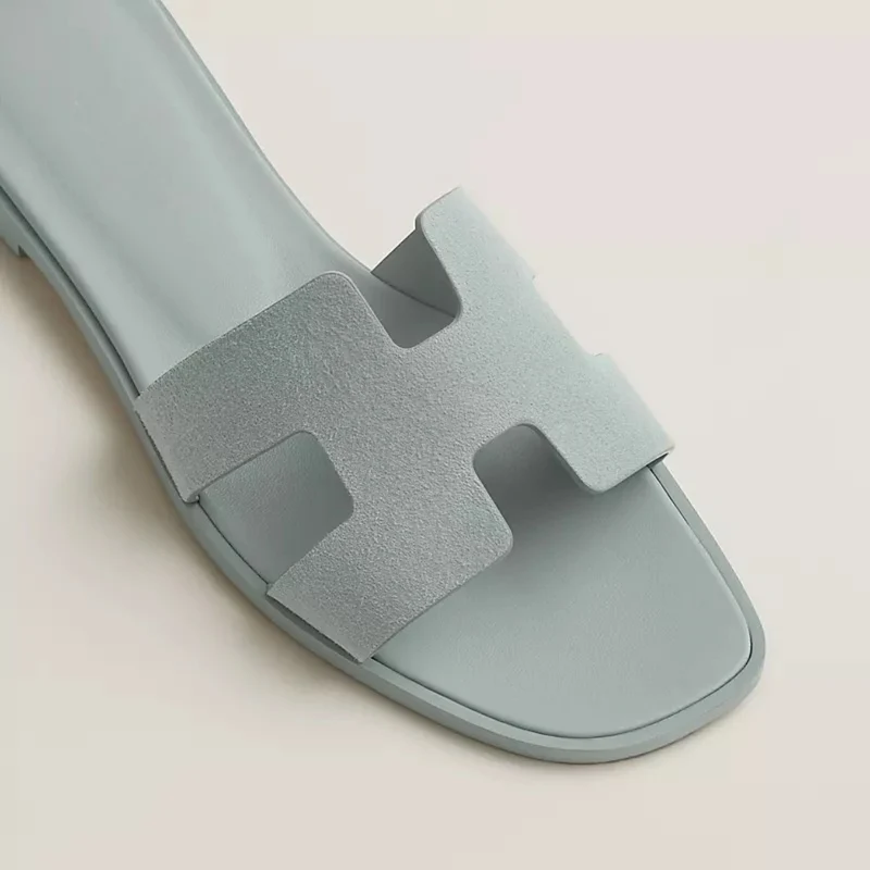 ARIS | ELEGANT SANDALS