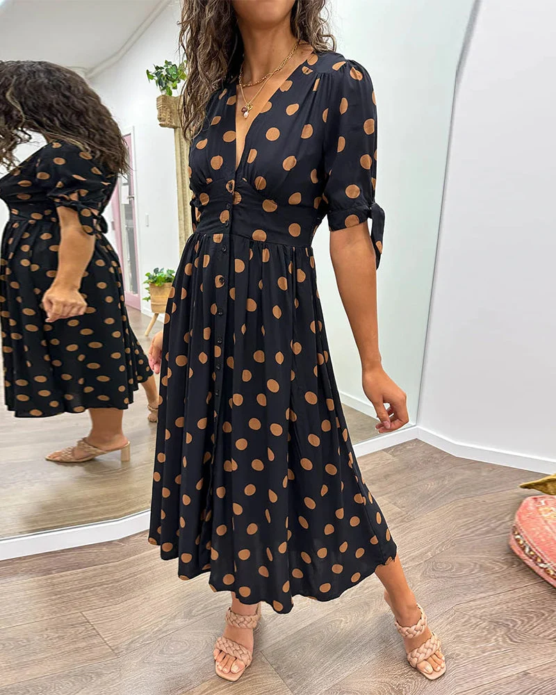 CATERINA | Midi-Kleid mit V-Ausschnitt und klassischem Punktmuster