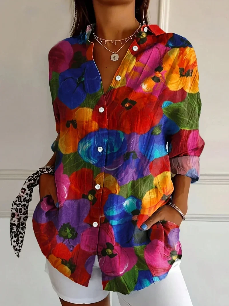 Renate – Damenbluse mit Blumenmuster