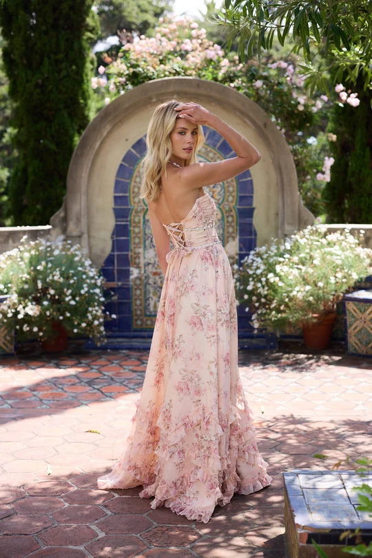 Vanessa – Damenkleid mit Blumenmuster in Pfirsichfarben