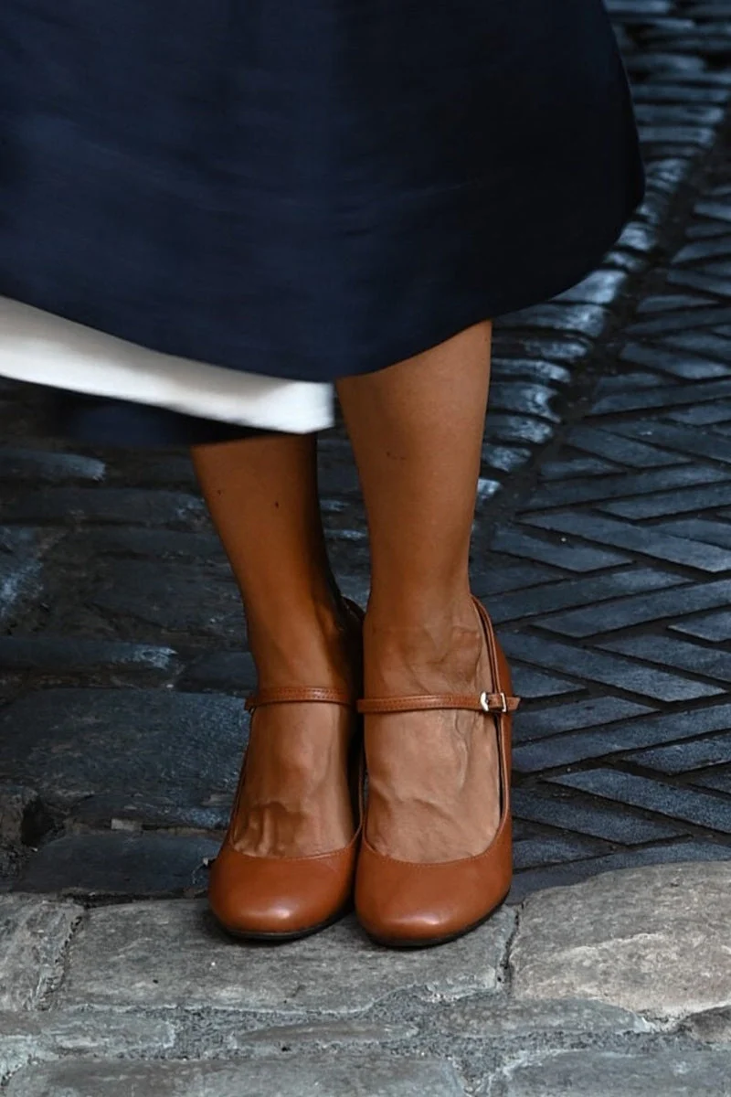 Yvonne – Elegante Damenschuhe mit niedrigem Absatz