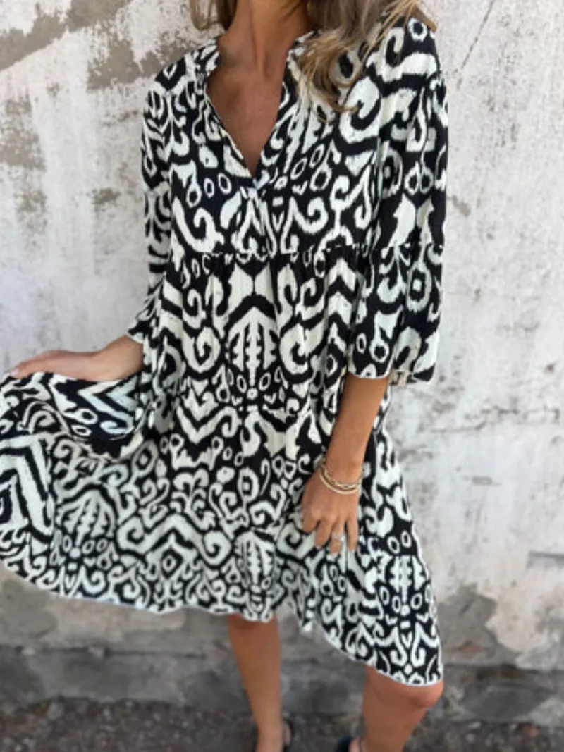 Lea – Sommerkleid für Damen mit Blumenmuster