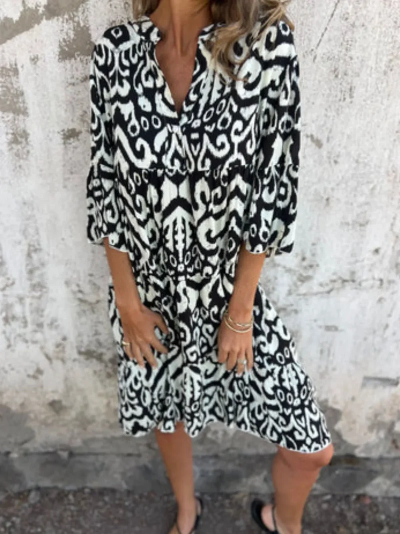 Lea – Sommerkleid für Damen mit Blumenmuster