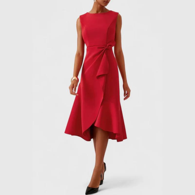 Lena – Asymmetrisches Abendkleid mit drapierten Einsätzen