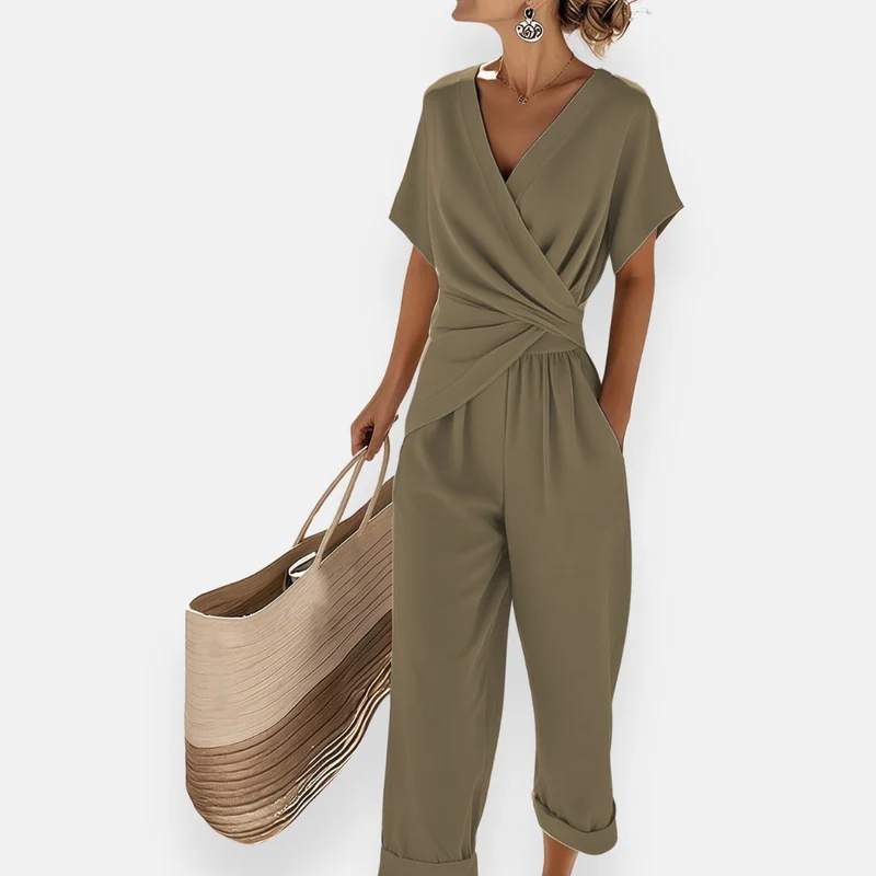 Luna – Eleganter Jumpsuit im Wickelstil für Damen