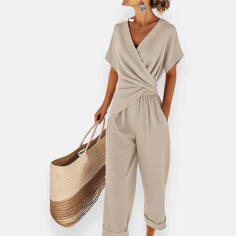 Luna – Eleganter Jumpsuit im Wickelstil für Damen