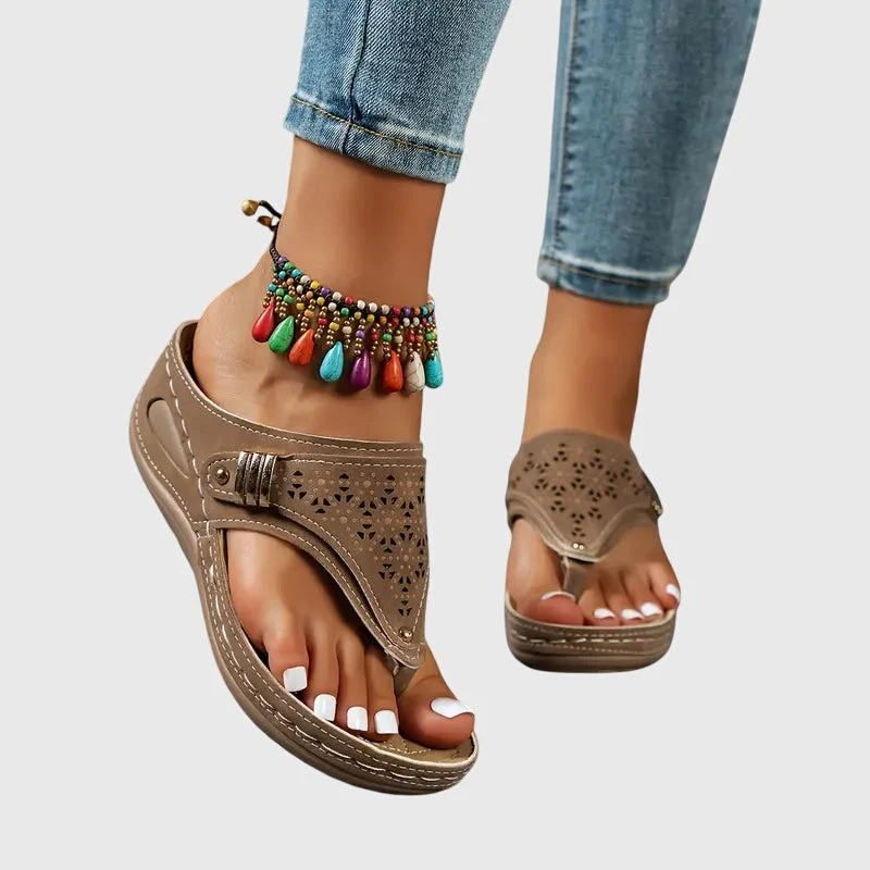 Carina – Flache Sandalen für Damen zum Hineinschlüpfen