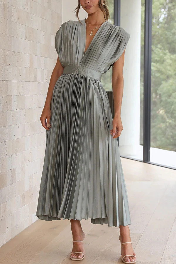 Mia – Maxikleid aus Satin mit Falten für Damen