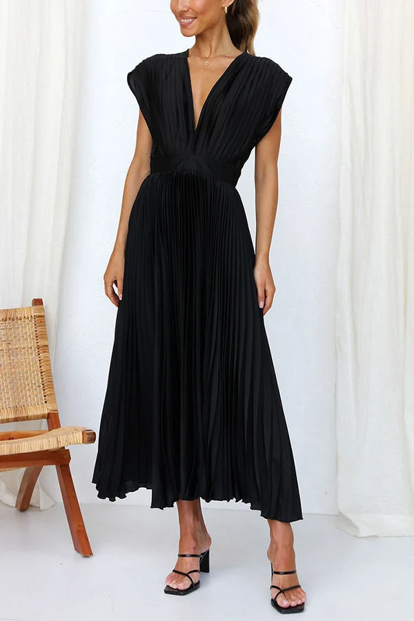 Mia – Maxikleid aus Satin mit Falten für Damen