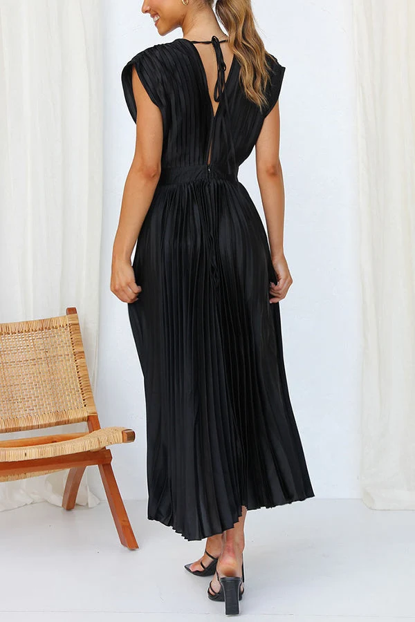 Mia – Maxikleid aus Satin mit Falten für Damen