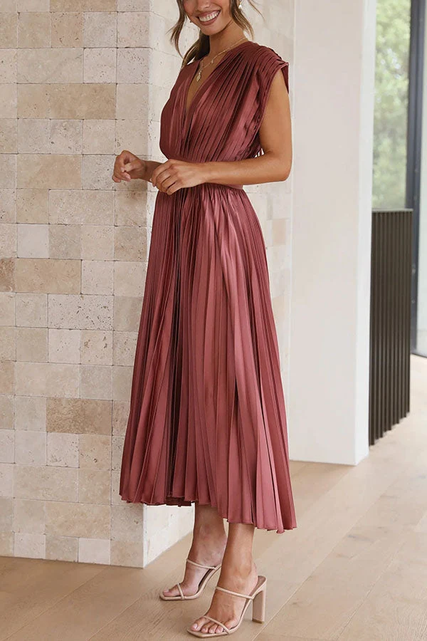 Mia – Maxikleid aus Satin mit Falten für Damen