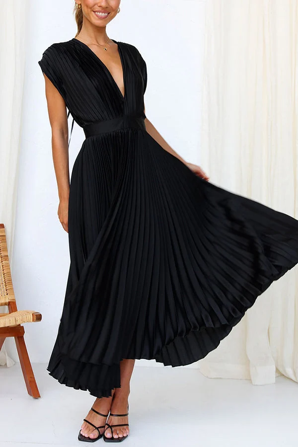 Mia – Maxikleid aus Satin mit Falten für Damen