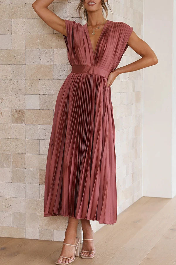 Mia – Maxikleid aus Satin mit Falten für Damen