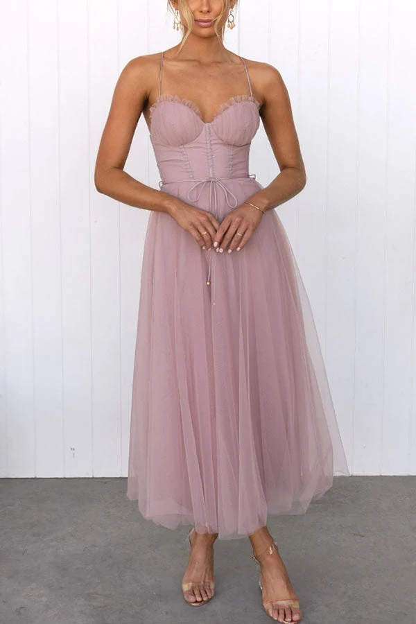 Sandra – Damenkleid aus Chiffon mit Hosenträgern und Tüll