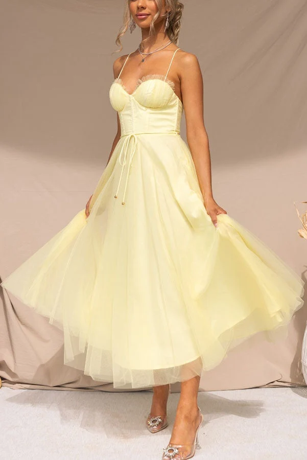 Sandra – Damenkleid aus Chiffon mit Hosenträgern und Tüll
