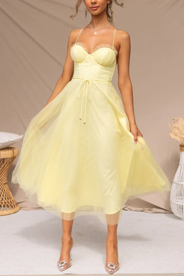 Sandra – Damenkleid aus Chiffon mit Hosenträgern und Tüll