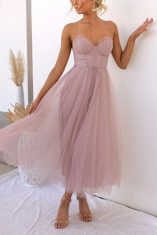 Sandra – Damenkleid aus Chiffon mit Hosenträgern und Tüll