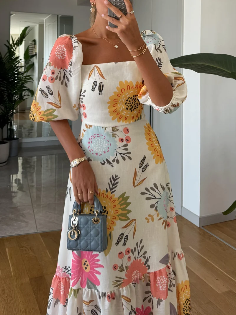 Sarah – Puffärmelkleid mit quadratischem Ausschnitt und Blumenmuster für Damen
