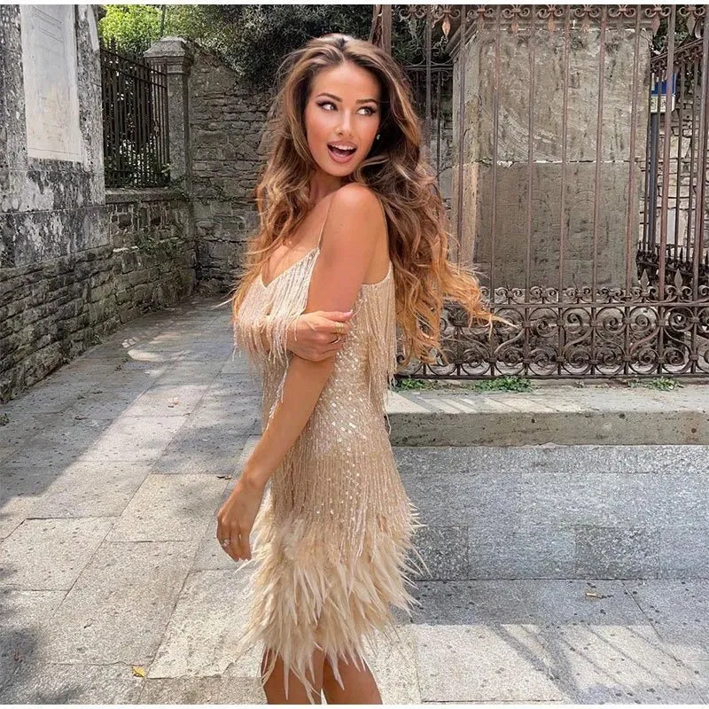 Elvira – Flauschiges Fransenkleid für Damen