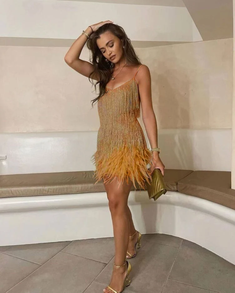 Elvira – Flauschiges Fransenkleid für Damen